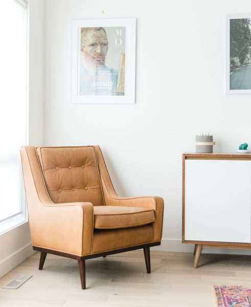 The Nina chair looking super stately — just how we'd describe its own, David Guenther, too.