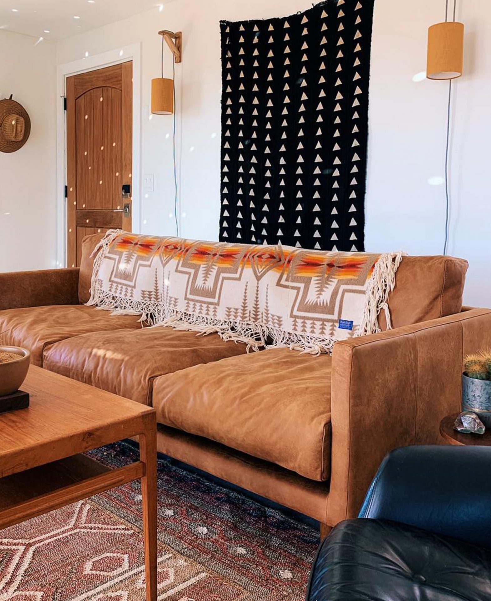 Dakota leather Article sofa from @homesteadhideaway